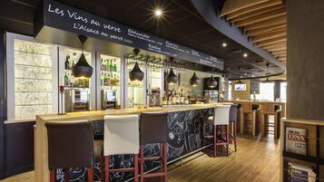 Bar (in der Unterkunft)