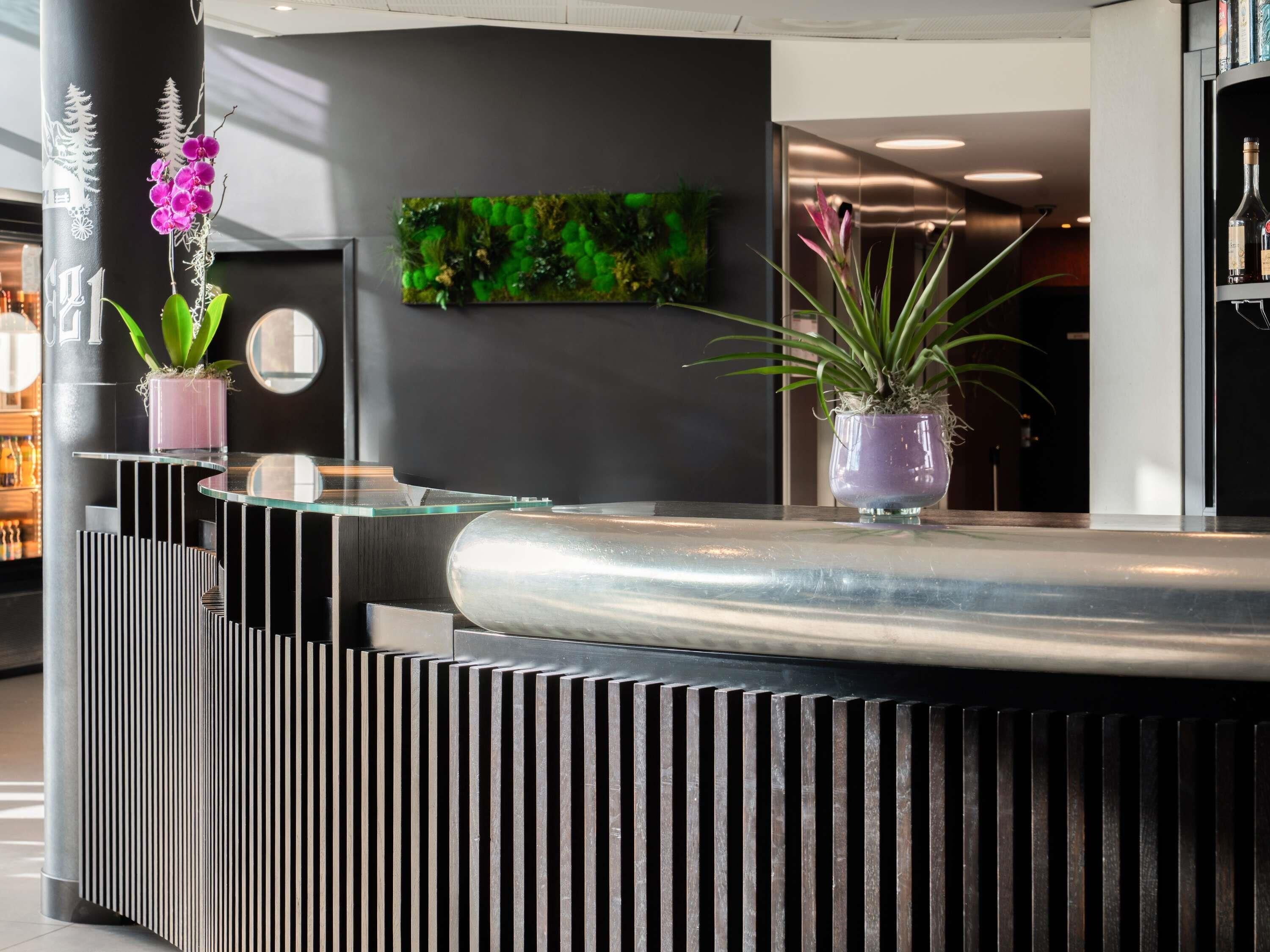 المنشأة من الخارج