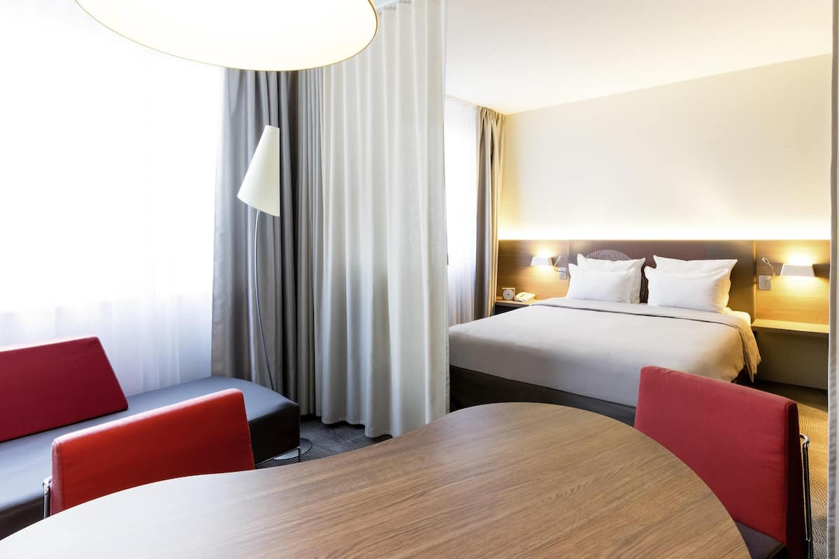 Suite – superior | 1 soverom, sengetøy av topp kvalitet, minibar og safe på rommet