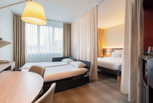 1 habitación, ropa de cama de alta calidad y minibar 