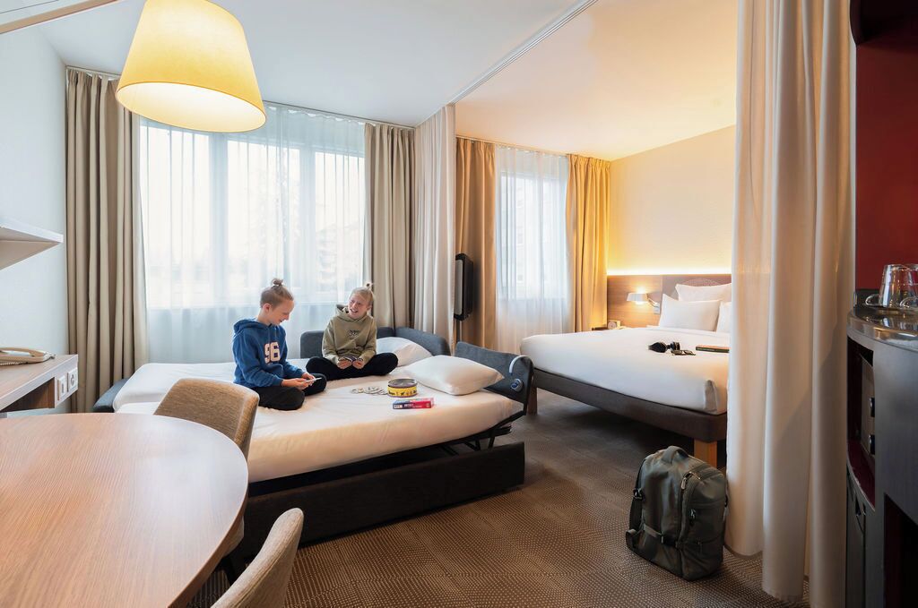 Family Suite | 1 bedroom, premium bedding, minibar, in-room safe