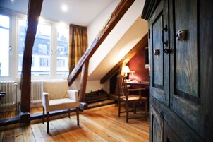 Superior Double or Twin Room | Living area | LCD TV