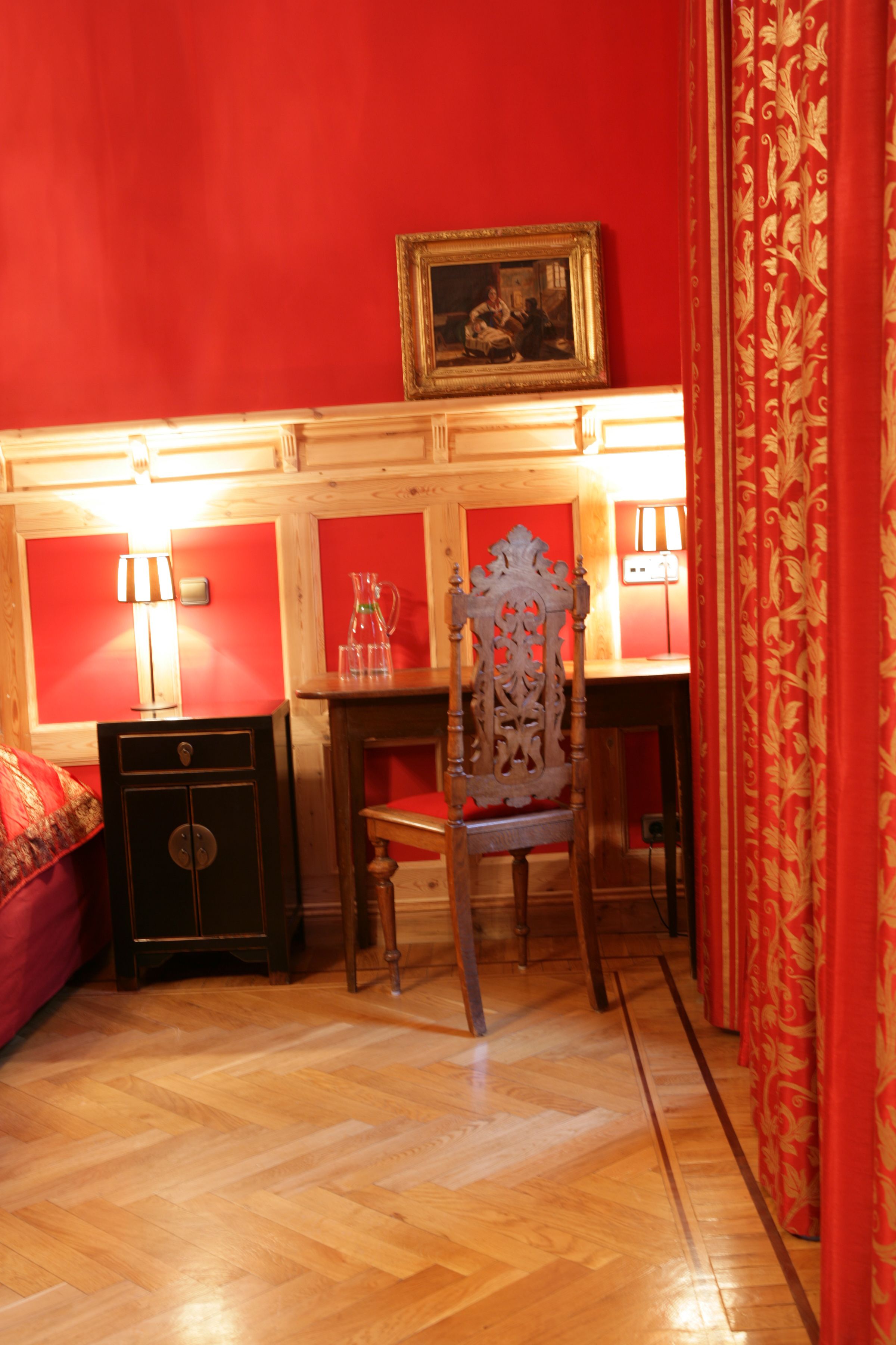 junior suite | individually decorated, individually furnished, desk, soundproofing