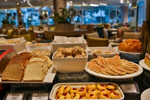 Se sirven desayunos, almuerzos y cenas