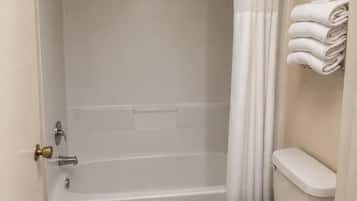 Standard Suite, 2 Bedrooms | Bathroom | Combined shower/tub, free toiletries, hair dryer, towels