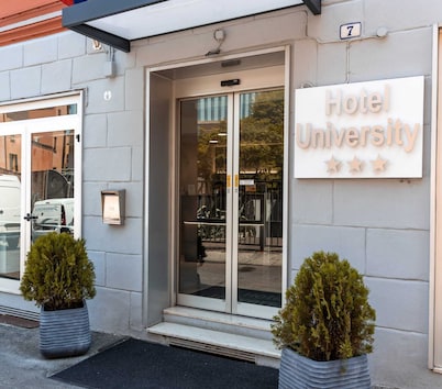 Hotel University