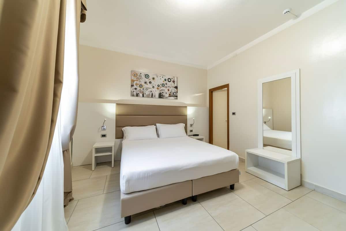 Double Room | Room amenity