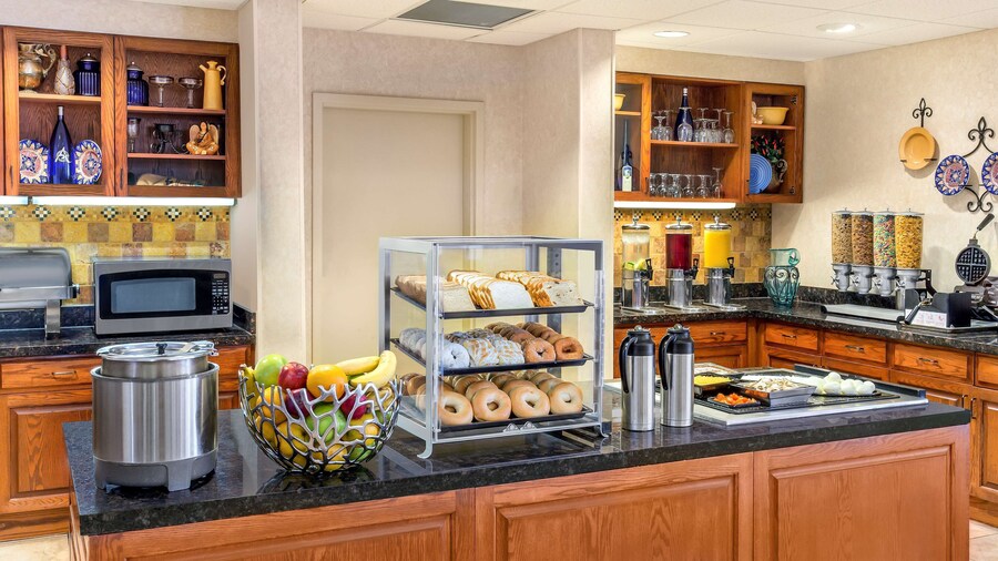 Homewood Suites by Hilton Santa Fe-North