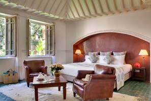 Room (Côté jardin) | Egyptian cotton sheets, premium bedding, minibar, in-room safe