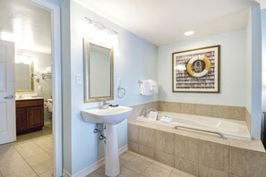 Free toiletries, hair dryer, towels - Club Wyndham Skyline Tower (Atlantic City)