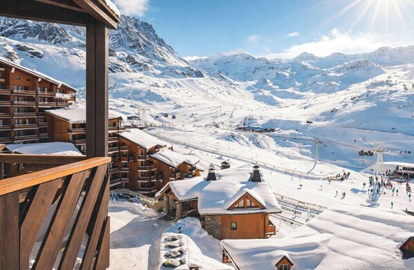 Front of property - Pierre & Vacances Résidence le Tikal (Les Belleville)