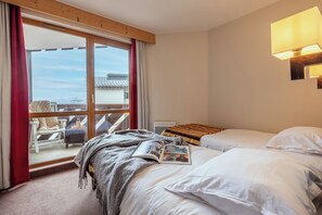 Coffres-forts dans les chambres, Wi-Fi gratuit, draps fournis