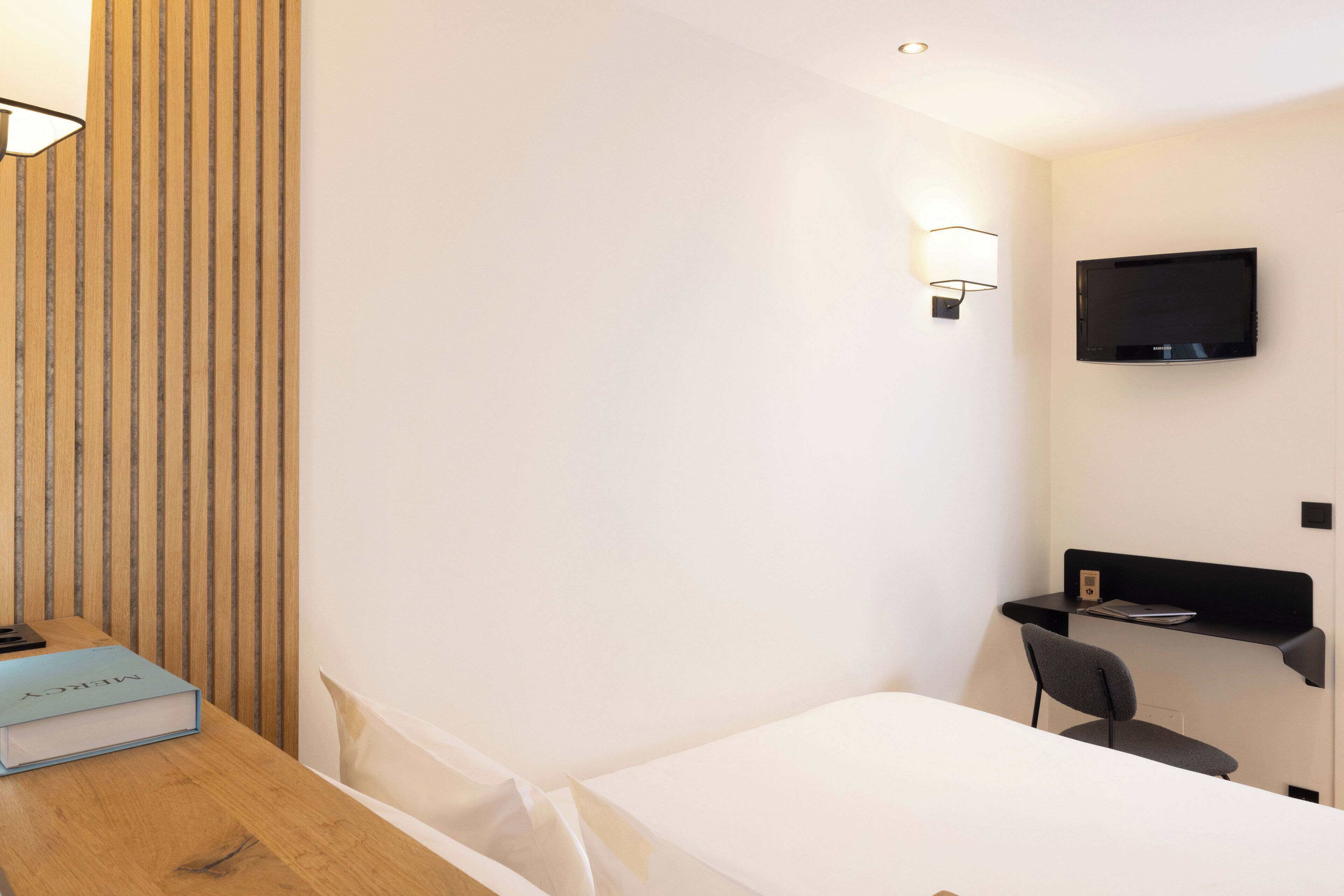 Photo - Korner Montmartre