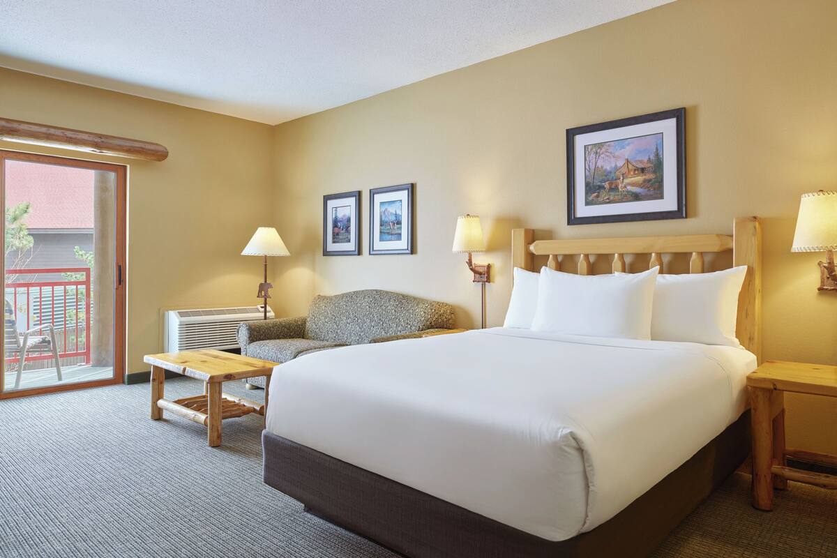 KidKamp Suite, Phòng Suite | Két bảo mật tại phòng, bàn ủi/dụng cụ ủi quần áo 