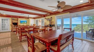 Dagelijks continentaal ontbijt inbegrepen