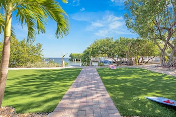Hotel Exterior at Dove Creek Resort & Marina, Trademark Collection by Wyndham