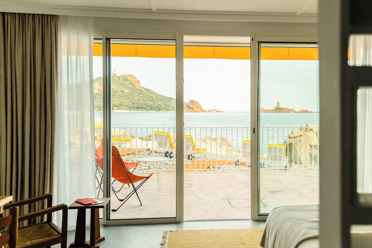 Classique | Frigobar, cofres nos quartos, quartos à prova de som, Wi-Fi de cortesia
