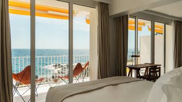 Suite Junior (Signature) | Minibar, coffres-forts dans les chambres, décoration personnalisée