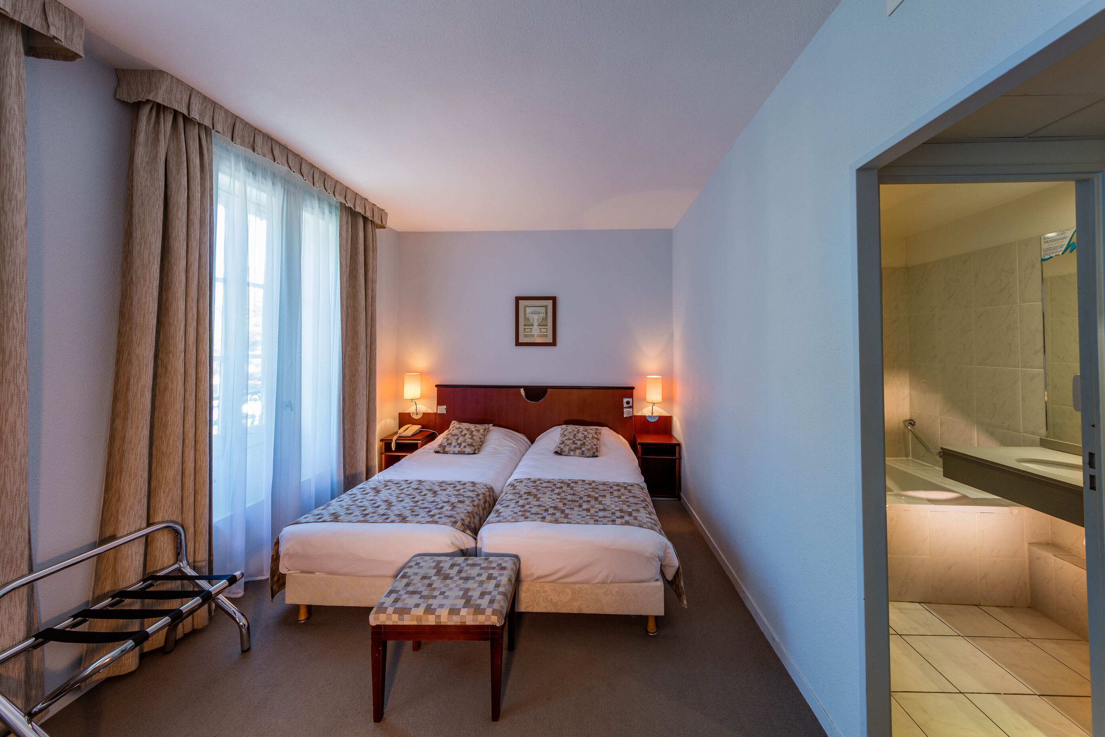 standard room | premium bedding, desk, blackout curtains, iron/ironing board