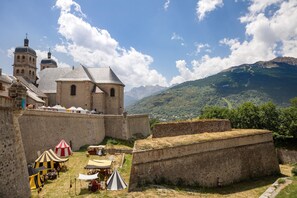 Exterior - SOWELL HÔTELS Le Parc & SPA (Briançon)