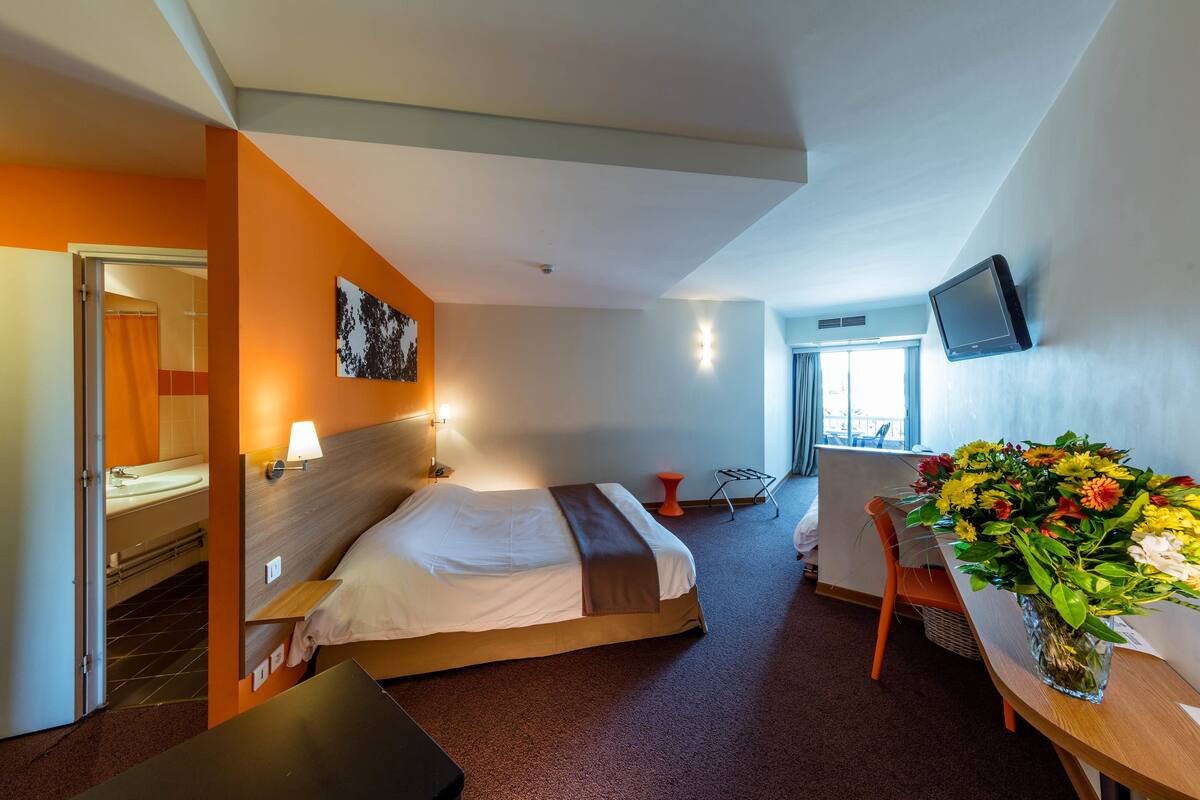 Chambres insonorisées, Wi-Fi gratuit, draps fournis