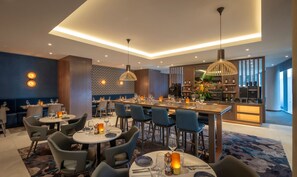 Breakfast and dinner served, Modern European cuisine