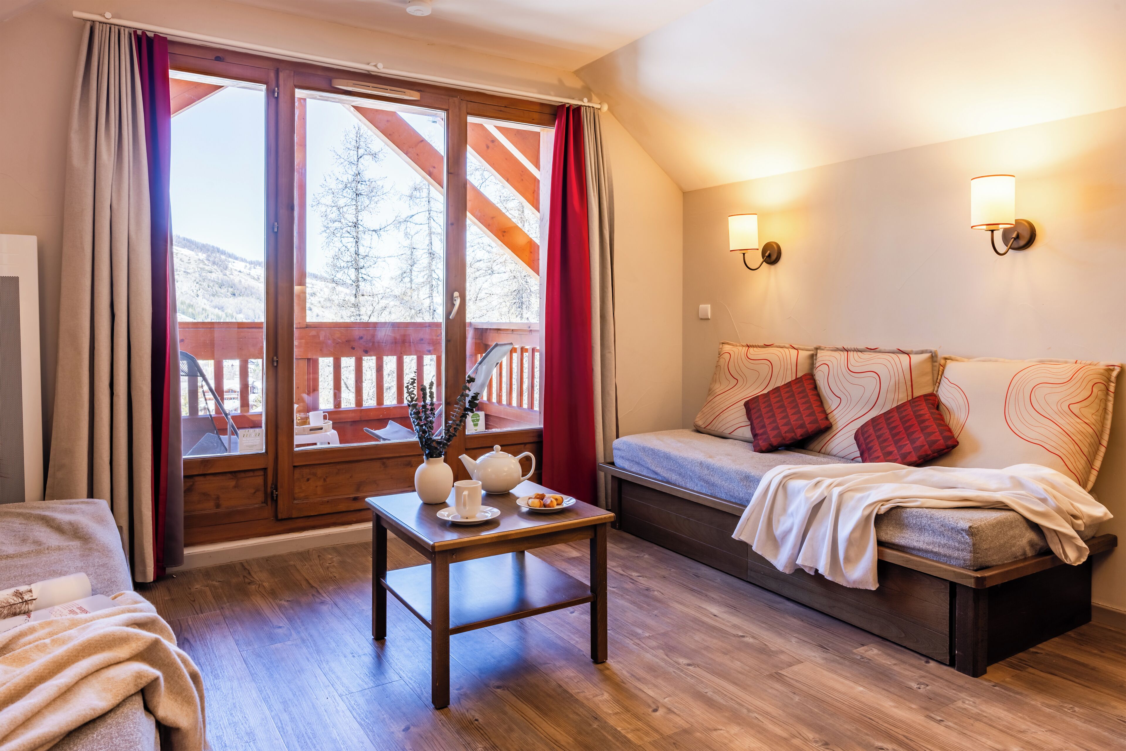 Apartamento standard, 2 quartos | Cofres nos quartos, berços (sobretaxa), roupa de cama