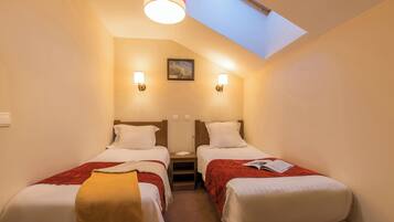 Apartement 8 people - 3 rooms - Duplex | 3 bedrooms, in-room safe, cribs/infant beds, bed sheets