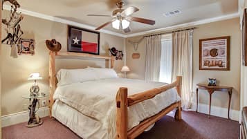 Bureau, fer et planche à repasser, Wi-Fi gratuit, draps fournis