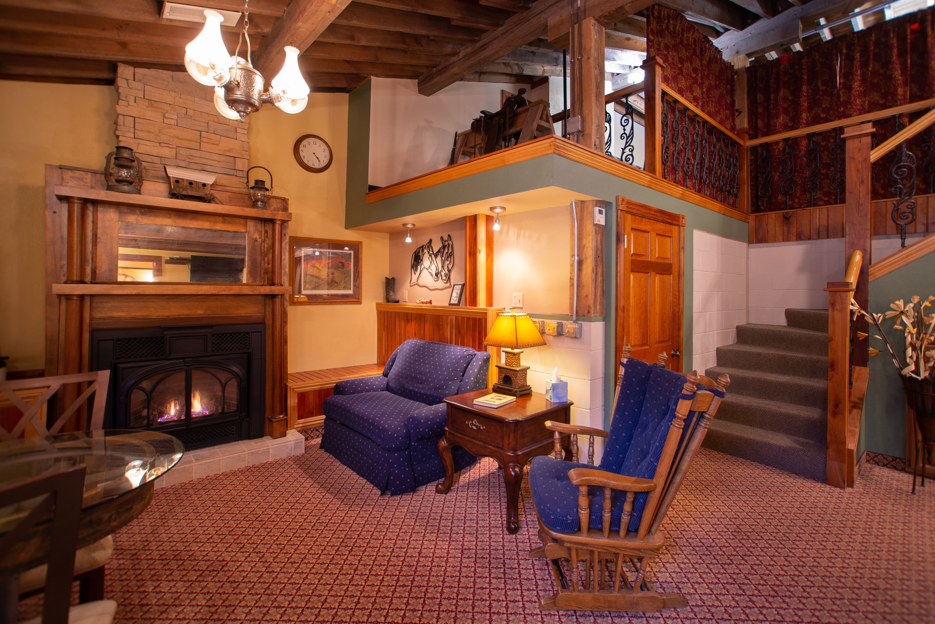 Suite (Buffalo Bill Suite) | Living area | Flat-screen TV