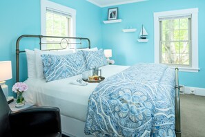 Room, Private Bathroom (York Room) | Premium bedding, individually decorated, individually furnished - 1802 House Bed and Breakfast (Kennebunkport)