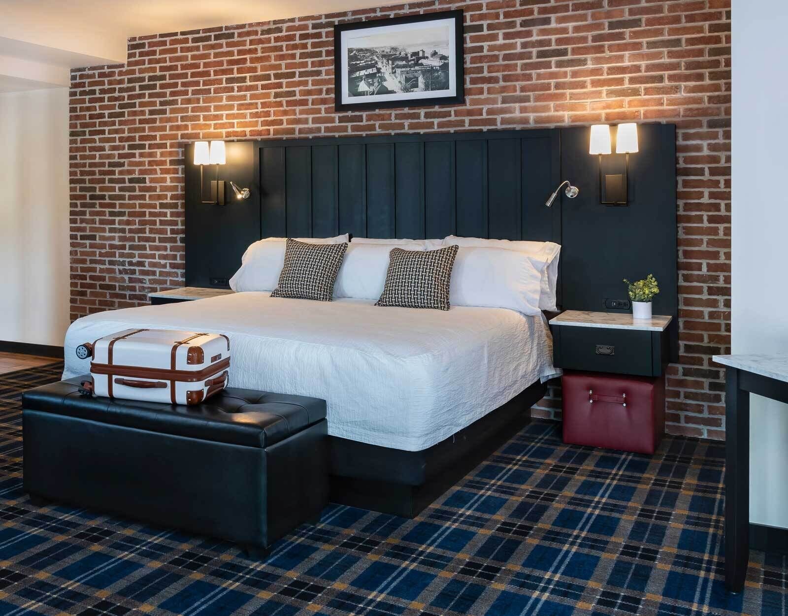 بد يكورات فريدة لكل غرفة وطراز فريد لكل وحدة ومكتب وستائر تعتيم