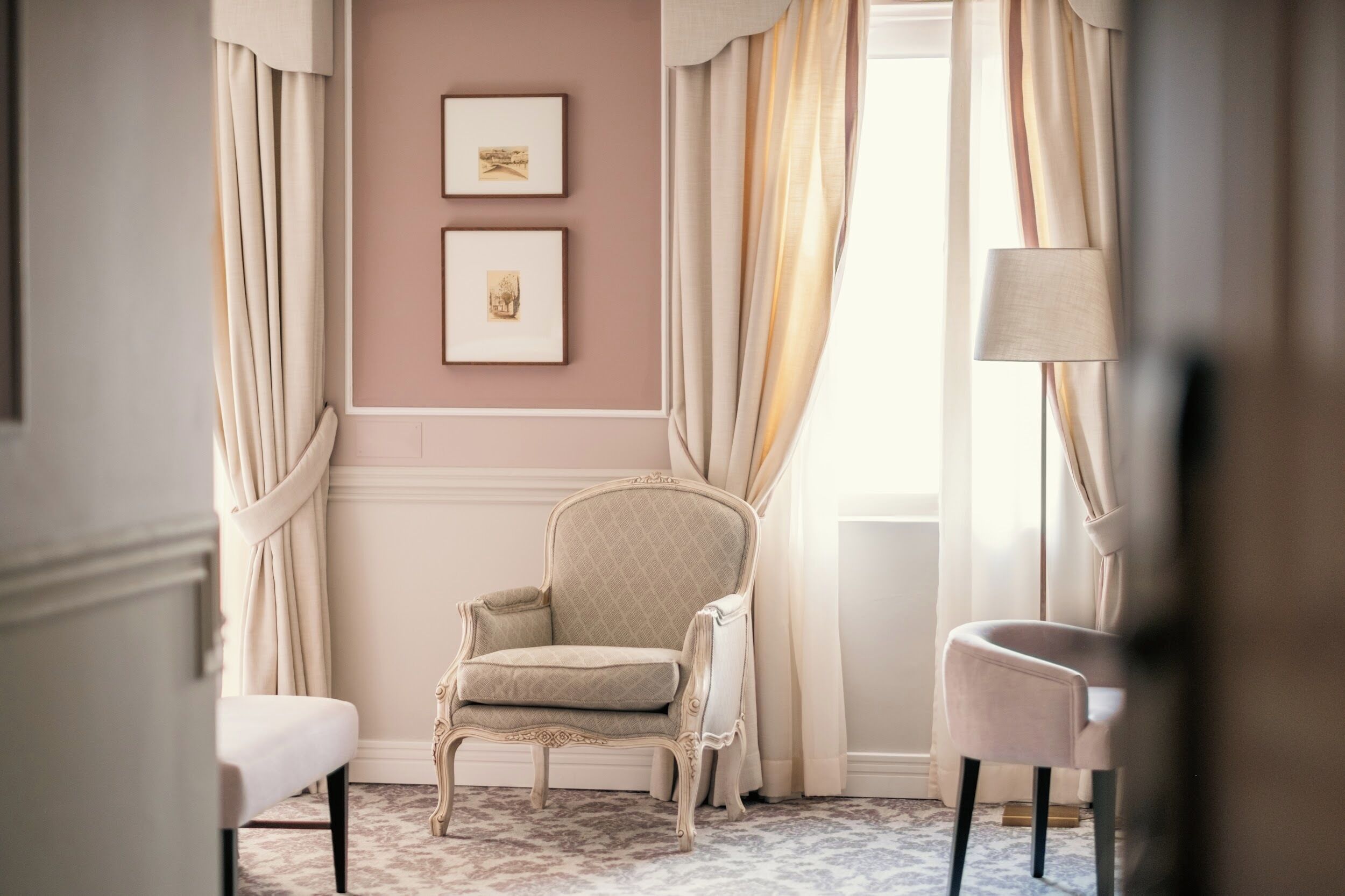 premium double room, 1 king bed, sea view | 1 bedroom, premium bedding, minibar, in-room safe