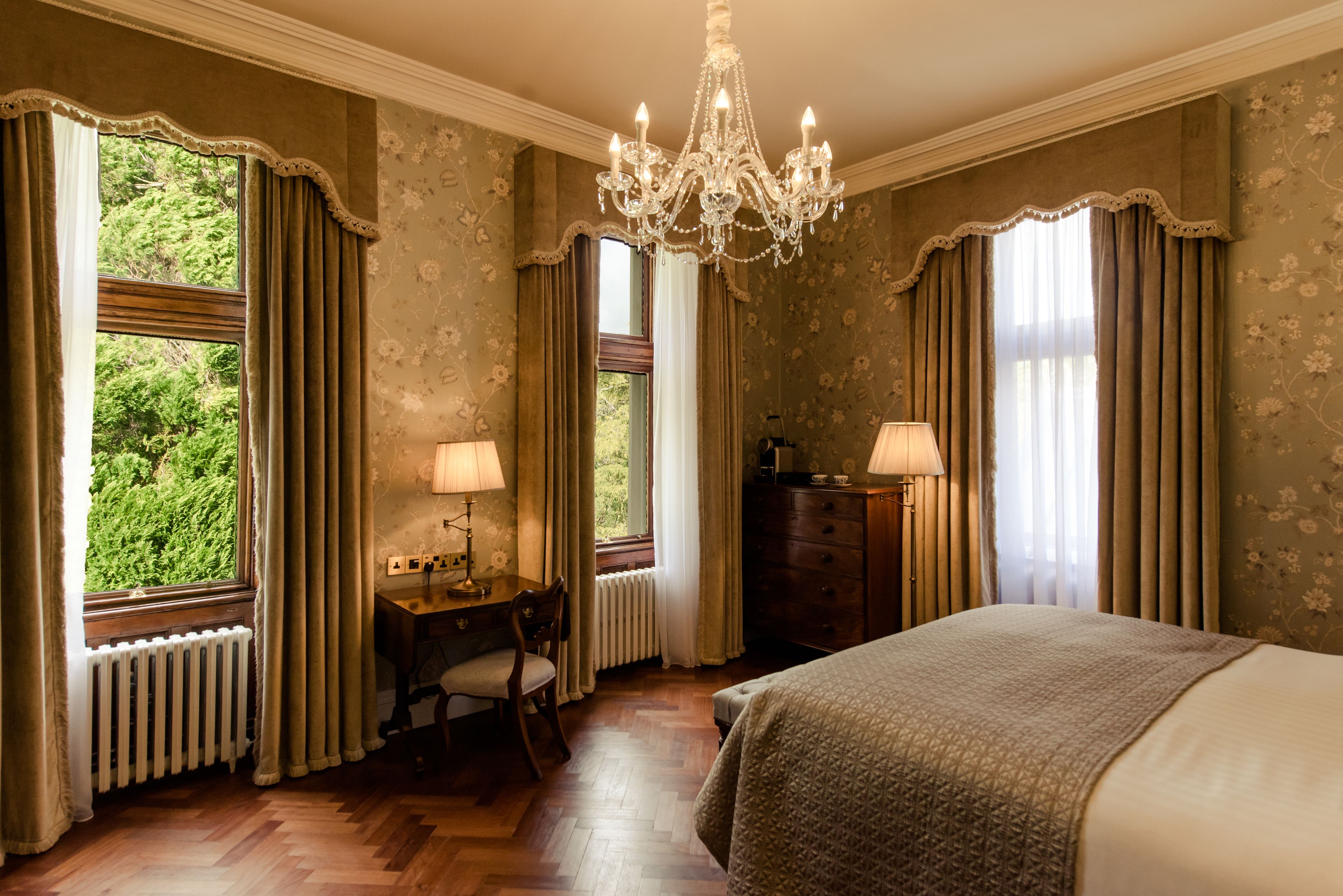 signature double manor house | 1 bedroom, premium bedding, in-room safe, individually decorated