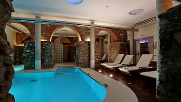 AuĂenpool (je nach Saison geöffnet)