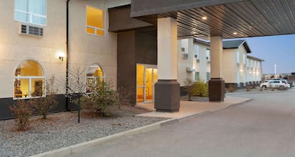 Days Inn & Suites by Wyndham Thompson