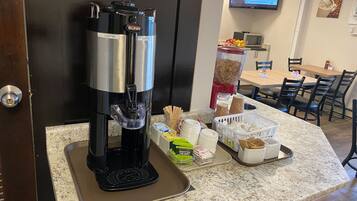 Free daily continental breakfast