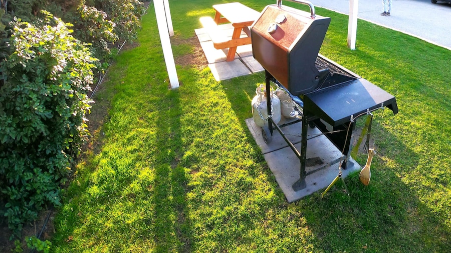 Recreation Inn & Suites