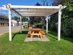 Área de juegos infantiles al aire libre