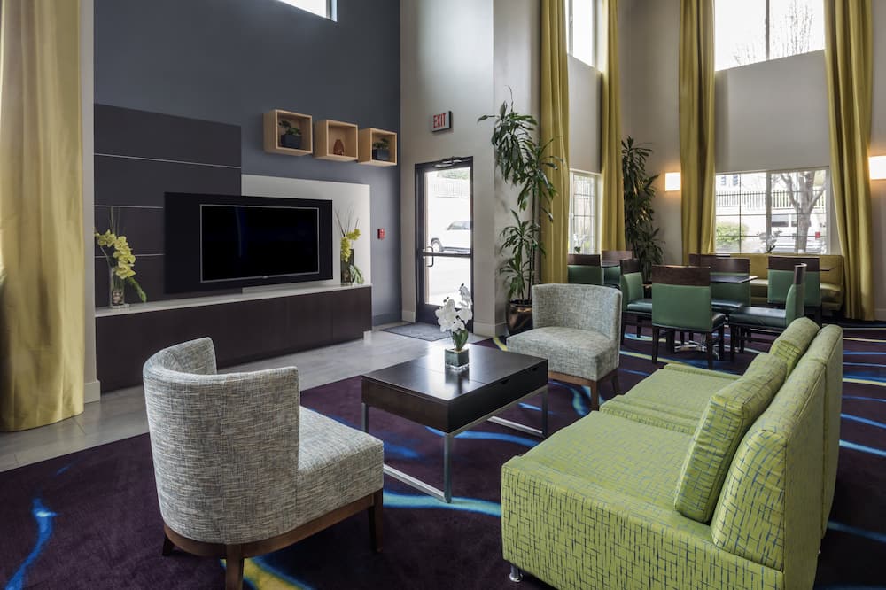 Holiday Inn Express Hotel & Suites Livermore by IHG