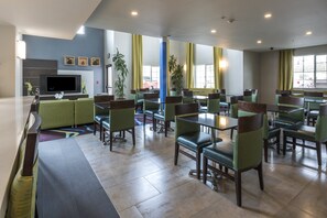 Frokostbuffé er inkludert hver dag