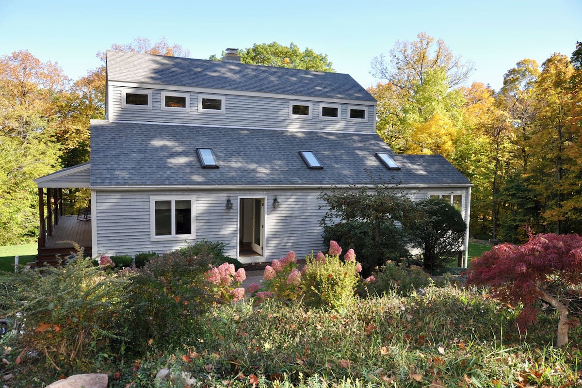 Talo | Allergiatestatut vuodevaatteet, silitysrauta/-lauta, ilmainen Wi-Fi