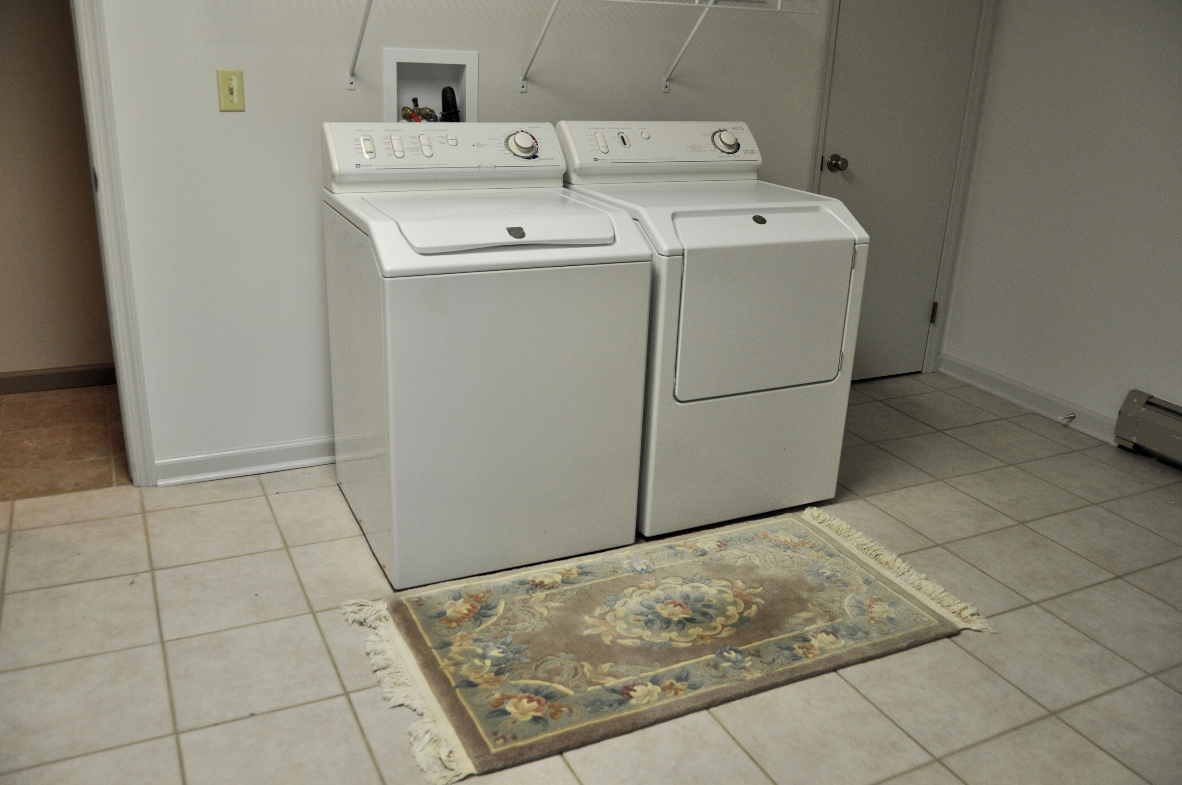 house | bathroom | free toiletries, hair dryer, towels, soap