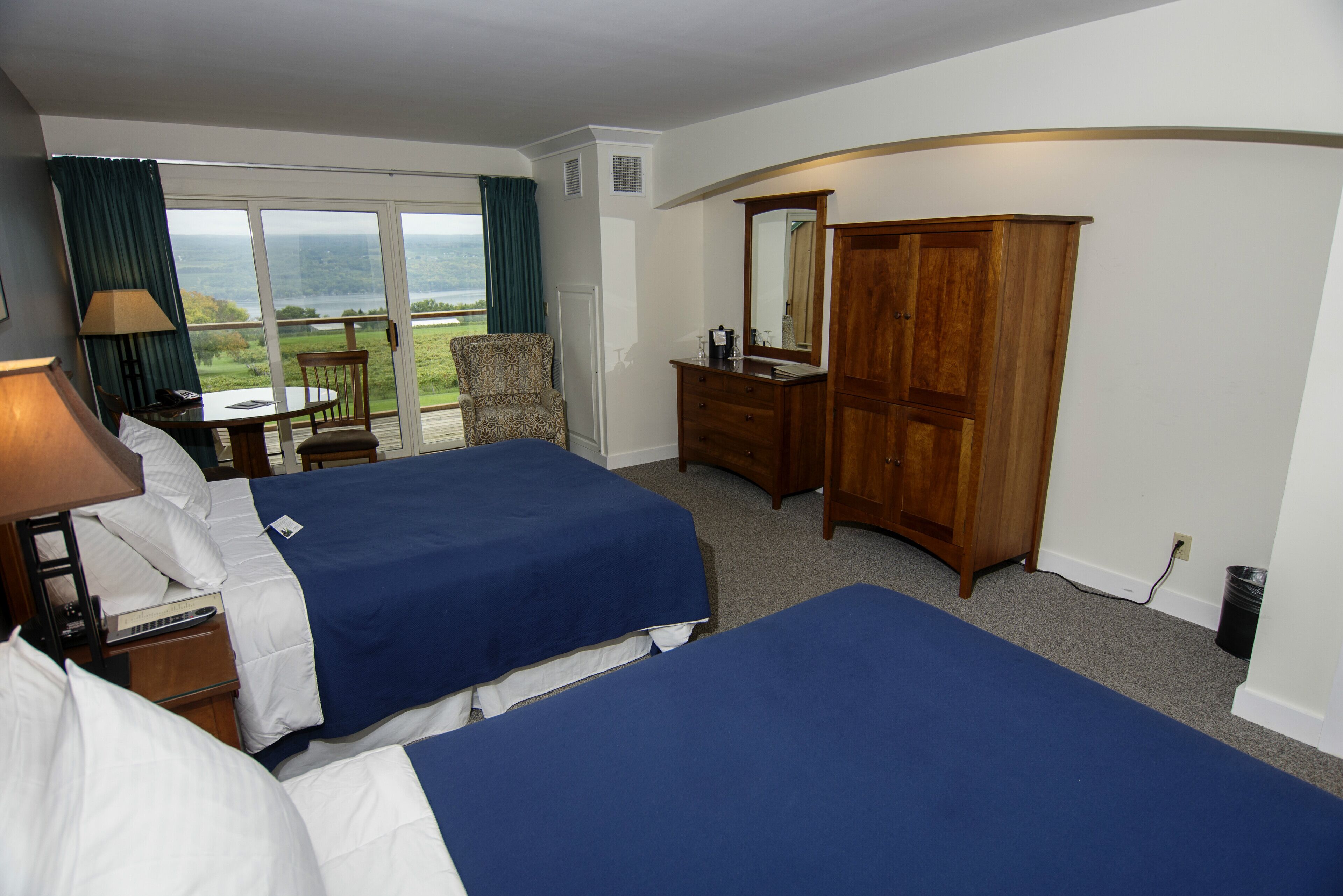 vintner's guestroom | 2 bedrooms, hypo-allergenic bedding, iron/ironing board, free wifi