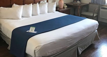 Americas Best Value Inn Sault Ste. Marie
