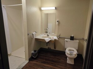 Room, 1 King Bed, Mobility Accessible, Non Smoking (Mobility, Roll-in Shower) | Bathroom | Combined shower/tub, free toiletries, hair dryer, towels - Baymont by Wyndham Sault Ste Marie MI (Sault Ste. Marie)