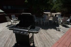 Grill-/Picknickplatz