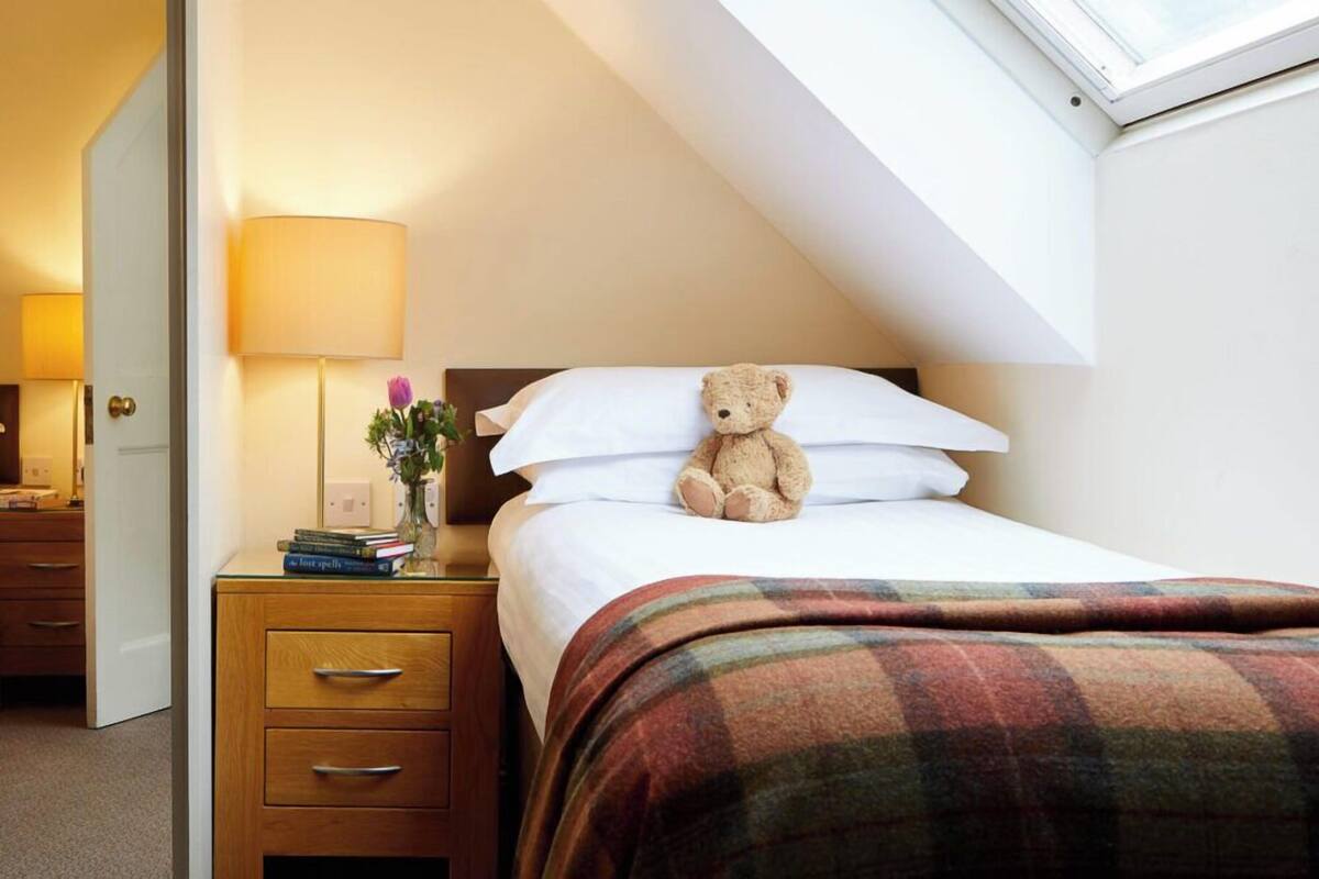 Family Room (Deluxe) | Desk, blackout drapes, iron/ironing board, free WiFi