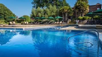 Indoor pool, outdoor pool, pool loungers