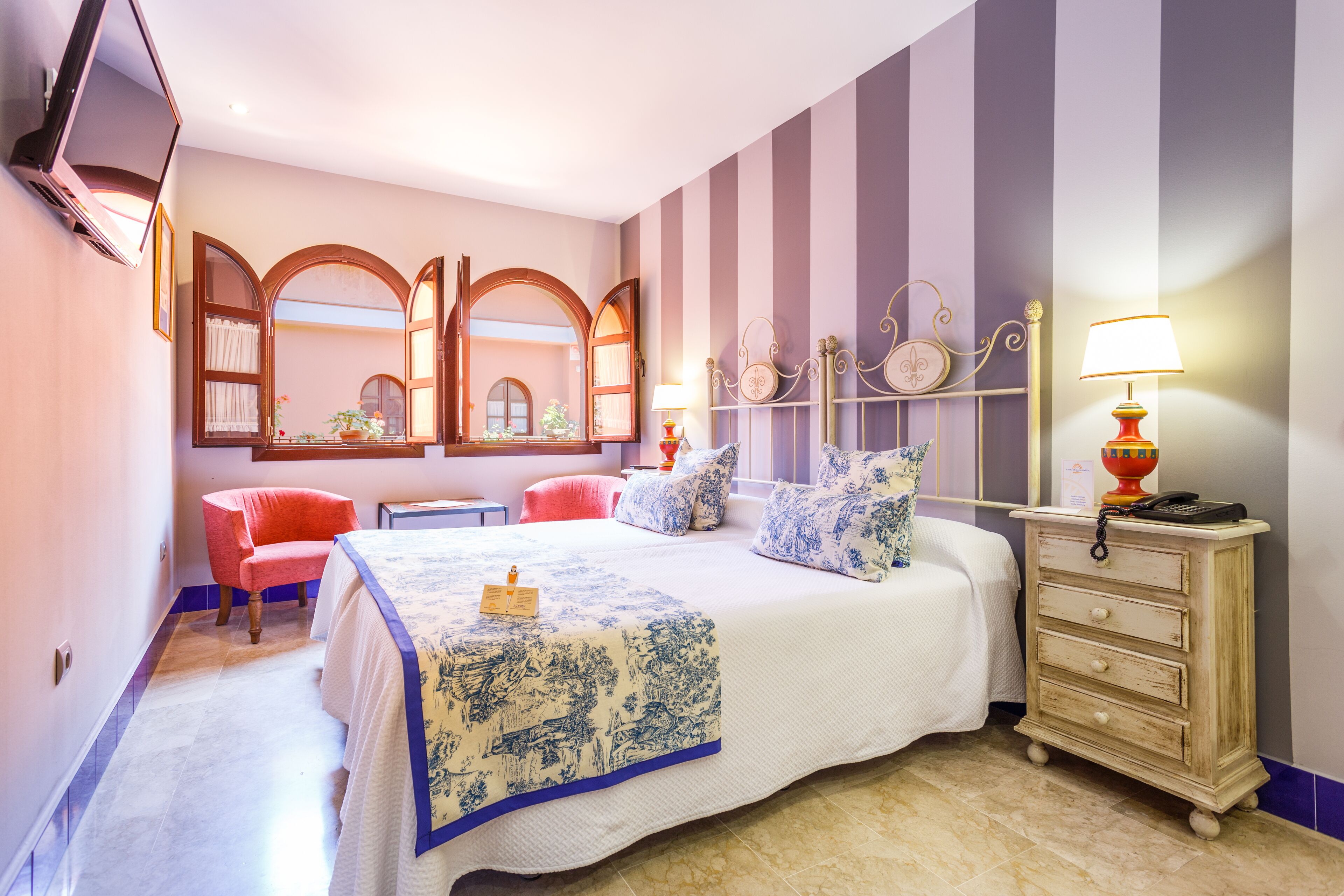 minibar, in-room safe, individually decorated, iron/ironing board